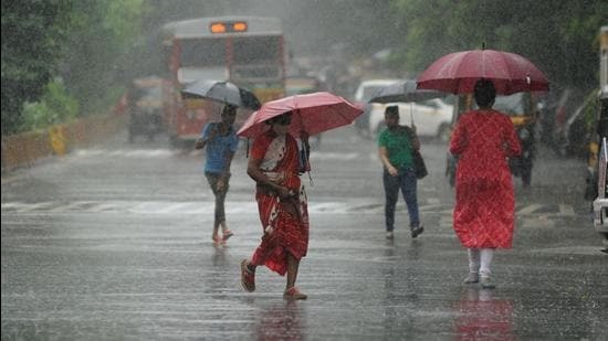 मौसम विभाग ने दी चेतावनी, अगले चार दिनों तक भारी बारिश