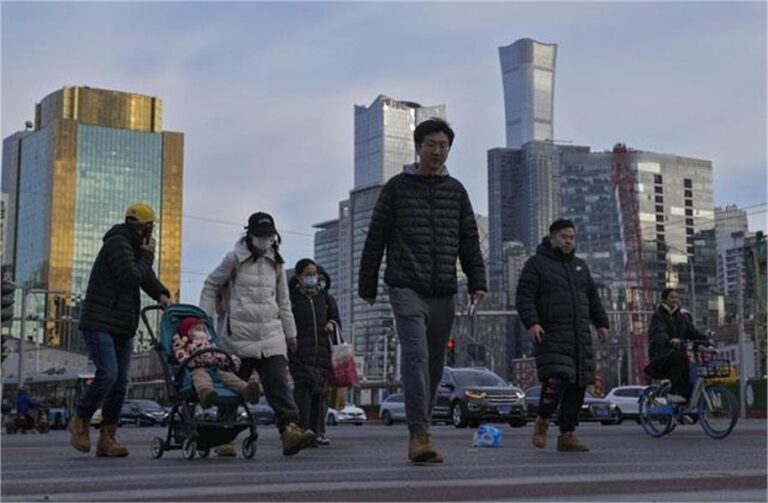 महामंदी की चपेट में आया चीन, चरम पर बेरोजगारी, लोगों को ढूंढे नहीं मिल रही नौकरी