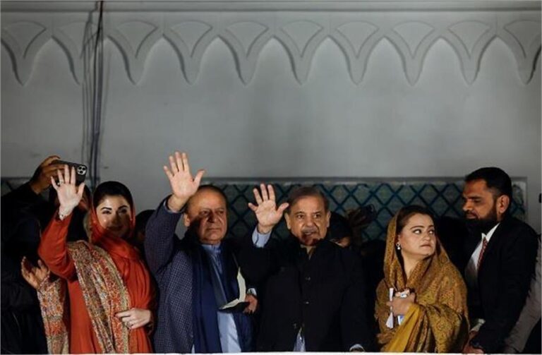 पाकिस्तान में गठबंधन सरकार बनने की संभावना, शहबाज शरीफ बन सकते हैं अगले प्रधानमंत्री